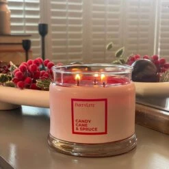 Pot à Bougie 3 Mèches Candy Cane & Spruce 5 Pot à Bougie 3 Mèches Candy Cane & Spruce -Décoration Intérieur 3 fh23 social g73h2083 j