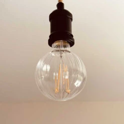 Ampoule LED E27 Striée D9.5cm Pour Luminaire -Décoration Intérieur ampoule led e27 striee d95cm pour luminaire 2