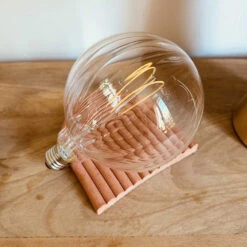 Ampoule LED E27 Striée D9.5cm Pour Luminaire -Décoration Intérieur ampoule led e27 striee d95cm pour luminaire 3